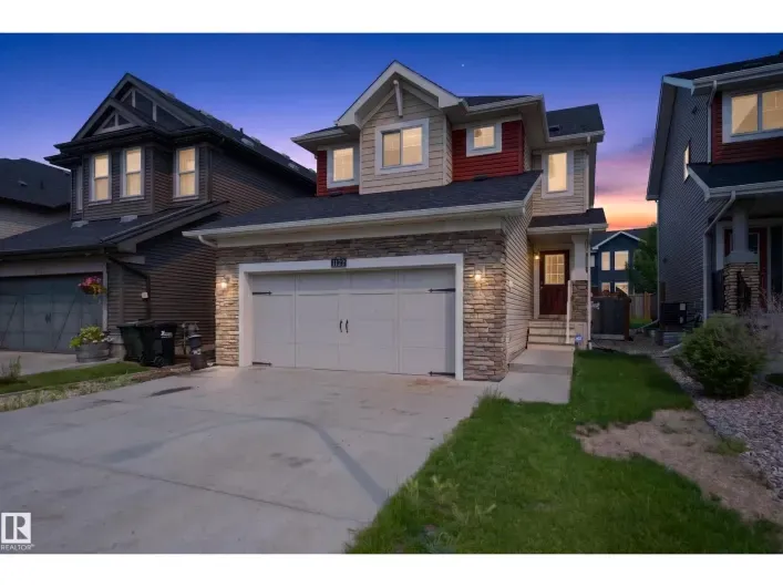 House for sale: 1122 ALLENDALE CR, Sherwood Park