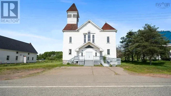 97 Highway 242, Joggins