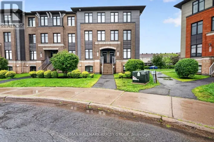 Row / Townhouse for sale: 2387 ESPRIT DRIVE, Ottawa