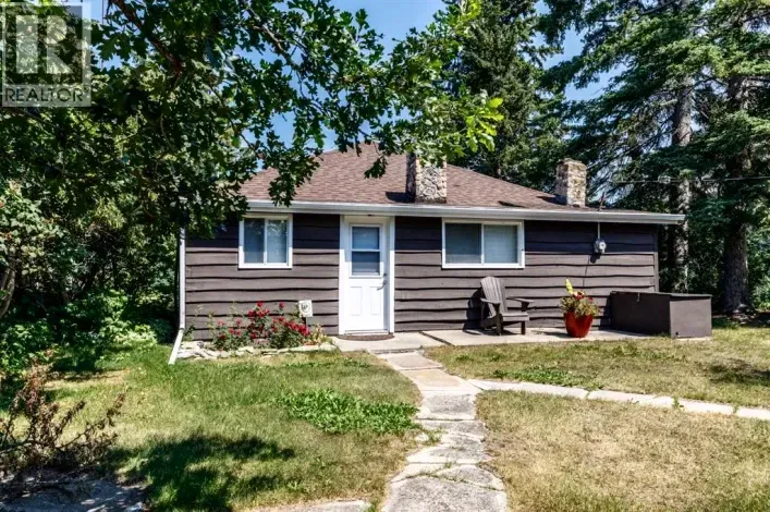 House for sale: 48, 40422 Range Road 10, Gull Lake