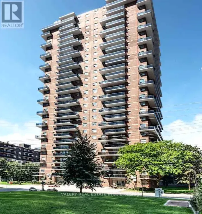 Apartment for rent: 1006 - 70 PARK STREET E, Mississauga