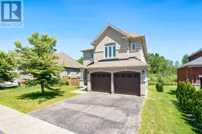 House for sale: 33 PEARL STREET, Wasaga Beach