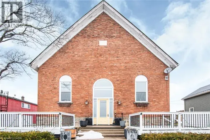 House for sale: 2687 NORTH SHORE Drive, Lowbanks