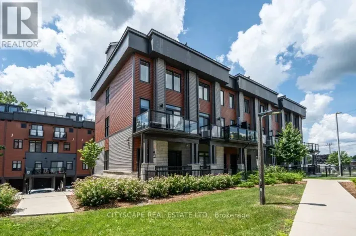 Row / Townhouse for sale: 28 - 2 WILLOW STREET, Brant
