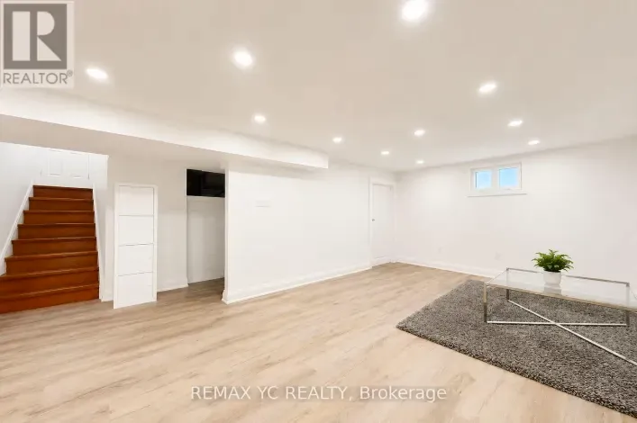 BSMT - 99 SHEPPARD AVENUE E, Toronto