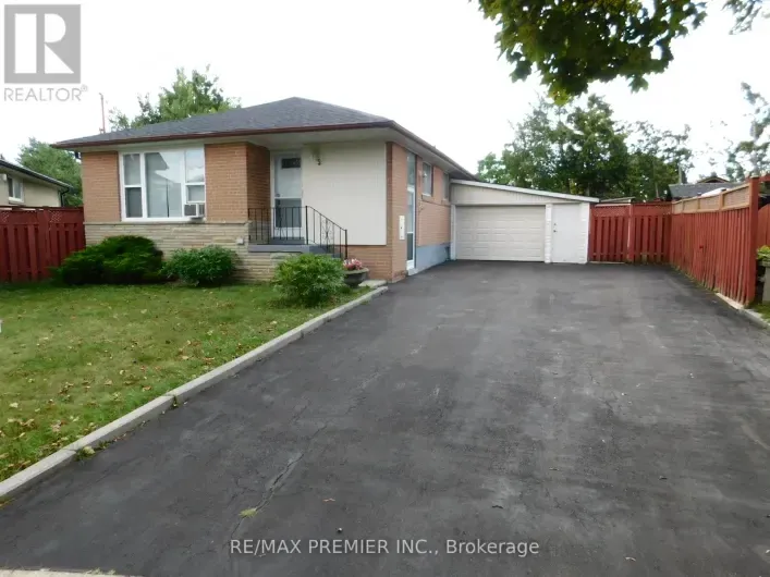 House for sale: 5 VALOIS COURT, Toronto