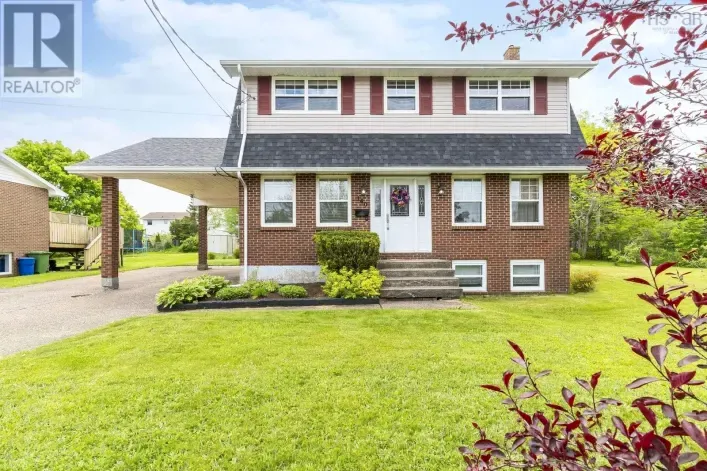 House for sale: 140 Flagstone Drive, Dartmouth