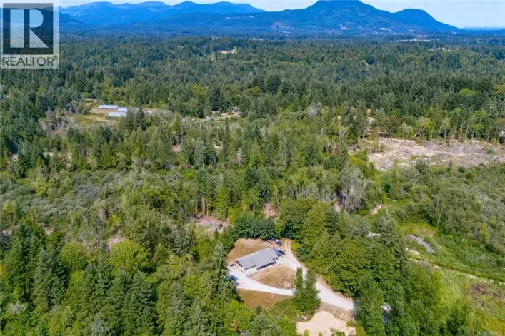 House for sale: 4005 Rowe Rd, Duncan