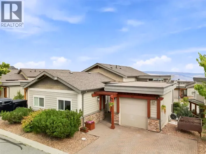 Duplex for sale: 2200 LINFIELD Drive Unit# 32, Kamloops