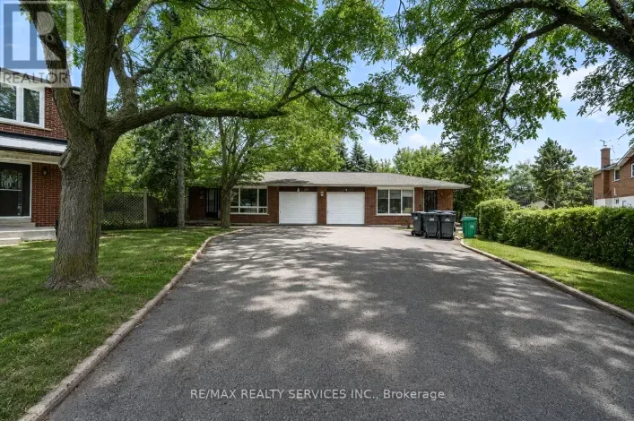 House for sale: 70 MONTJOY CRESCENT, Brampton
