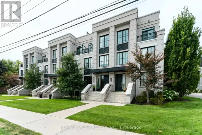 Row / Townhouse for sale: 105 - 1180 CAWTHRA ROAD, Mississauga
