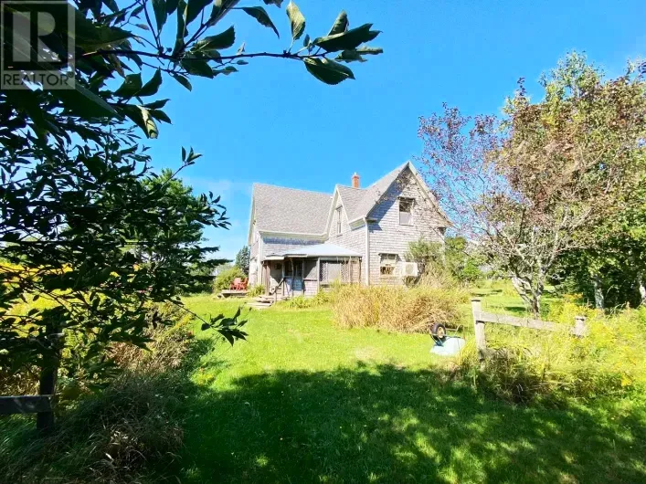 House for sale: 74 Larsen Lane, Pinette