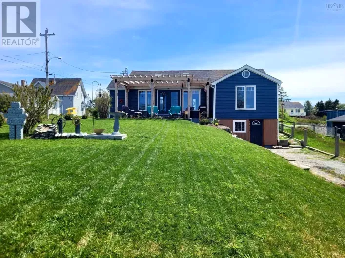 House for sale: 83 South Street, Lockeport