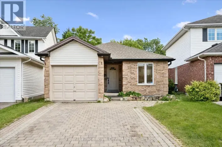 House for sale: 73 WAXWING CRESCENT, Guelph