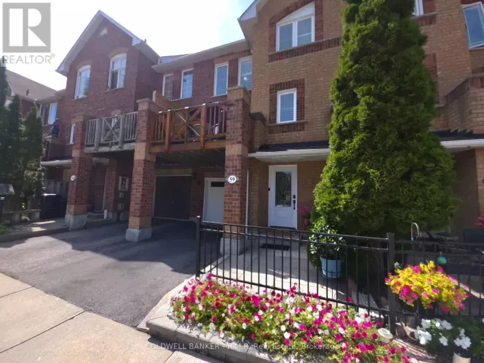 Row / Townhouse for sale: 59 - 2 HEDGE END ROAD, Toronto