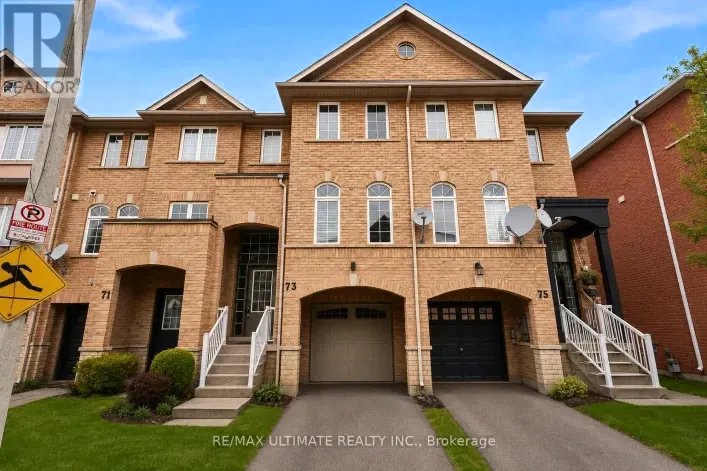 Row / Townhouse for sale: 73 BERNARD AVENUE, Brampton