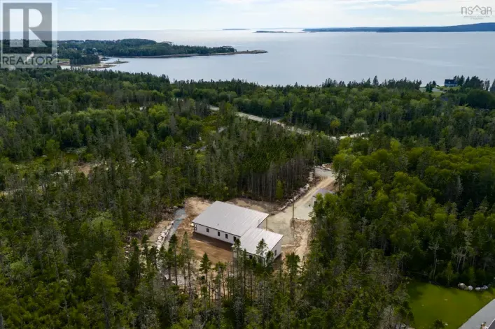 House for sale: 9241 Peggys Cove Road, Hacketts Cove