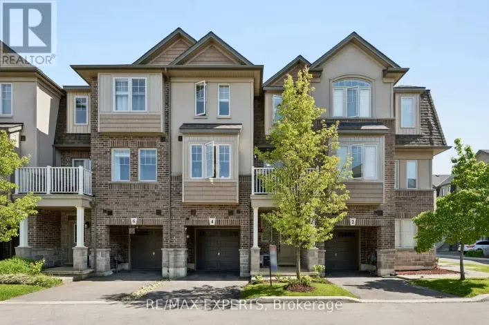 Row / Townhouse for sale: 4 GROOM LANE, Hamilton