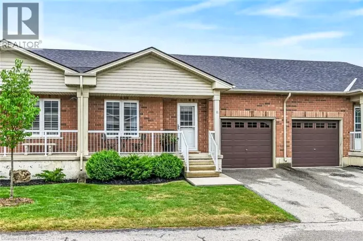 Row / Townhouse for sale: 54 GARDEN Avenue Unit# 11, Brantford