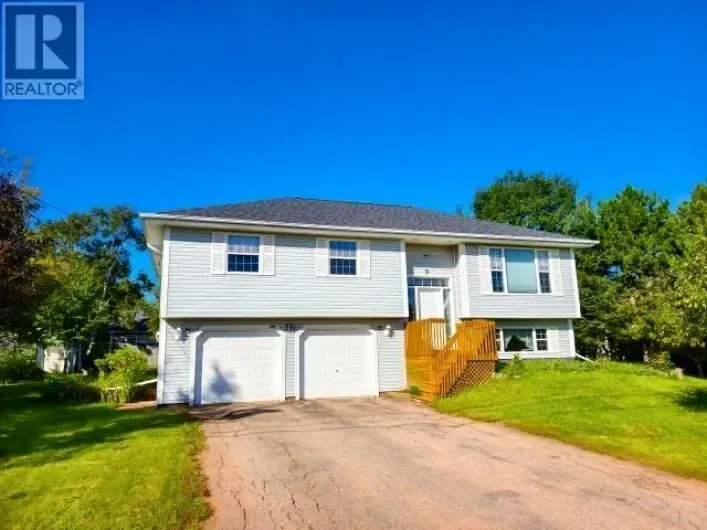 House for sale: 47 Anne Crescent, Stratford