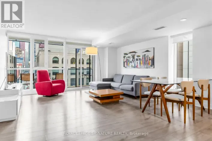 Apartment for rent: 414 - 295 ADELAIDE STREET W, Toronto