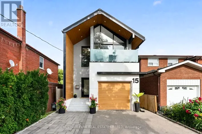 House for sale: 15 NINETEENTH STREET, Toronto