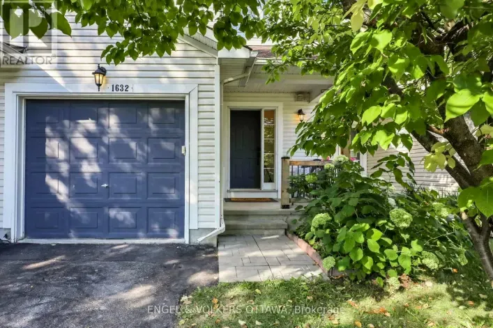 Row / Townhouse for sale: 1632 VARENNES BOULEVARD, Ottawa