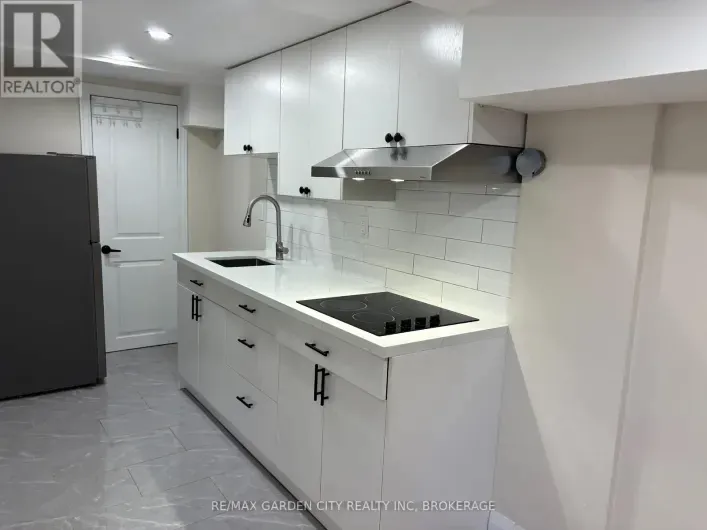 House for rent: LWR-1B - 60 WAKELIN TERRACE, St. Catharines