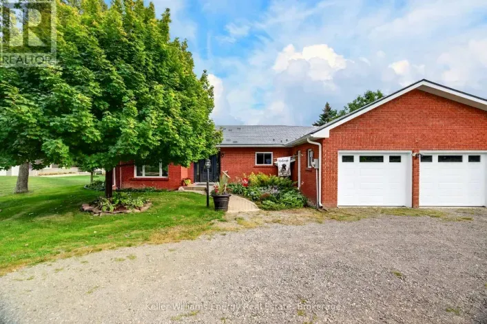 House for sale: 89 SMITH'S BAY AVENUE, Prince Edward County