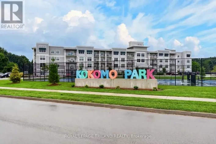 Apartment for sale: 102 - 100 THE PROMENADE, Central Elgin