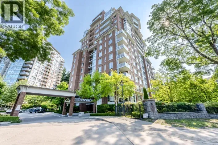 Apartment for sale: 704 5615 HAMPTON PLACE, Vancouver