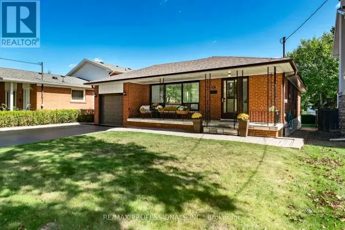 House for sale: 97 FREEMONT AVENUE, Toronto