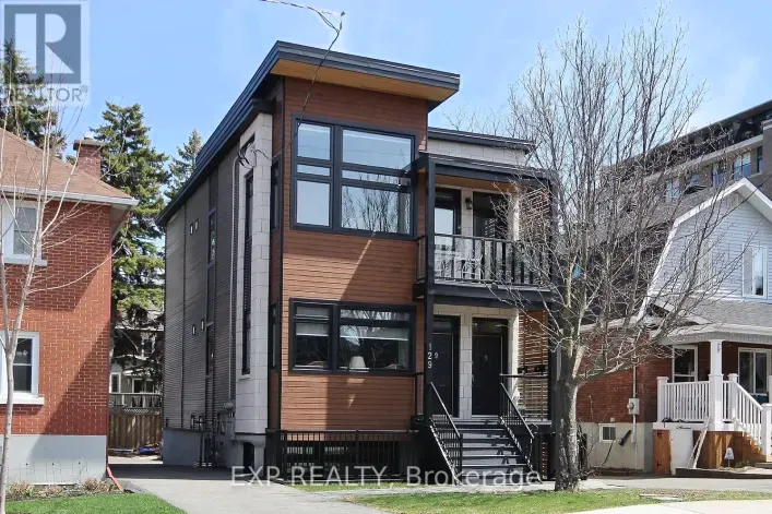 Triplex for rent: 3 - 129 SMIRLE AVENUE, Ottawa