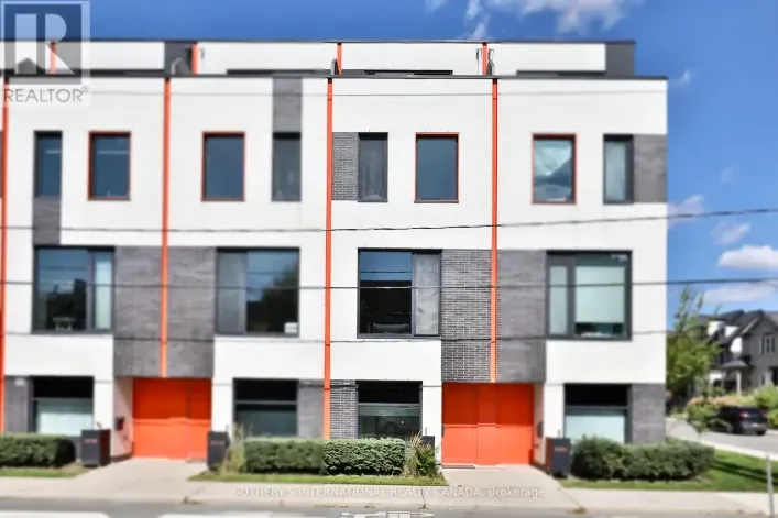 Row / Townhouse for sale: 352B HARBORD STREET, Toronto