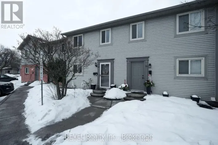 Row / Townhouse for rent: 80 - 65 DORCHESTER BOULEVARD, St. Catharines