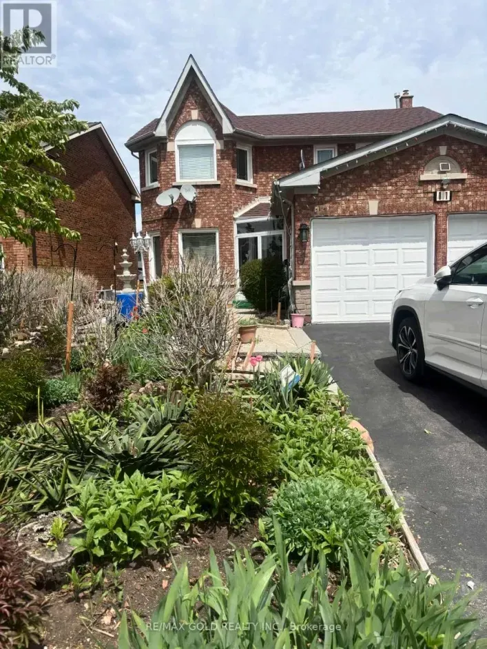 House for rent: 11 EAGLERIDGE DRIVE, Brampton