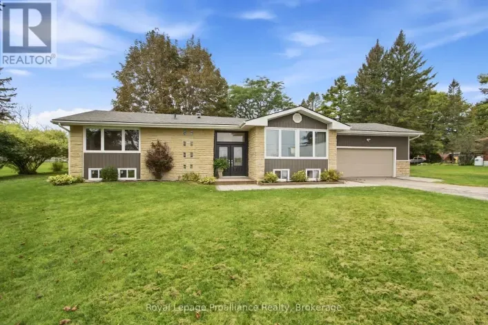 House for sale: 328 RITZ ROAD, Belleville