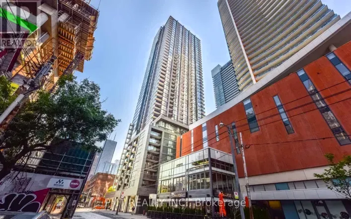Apartment for rent: 303 - 295 ADELAIDE STREET W, Toronto