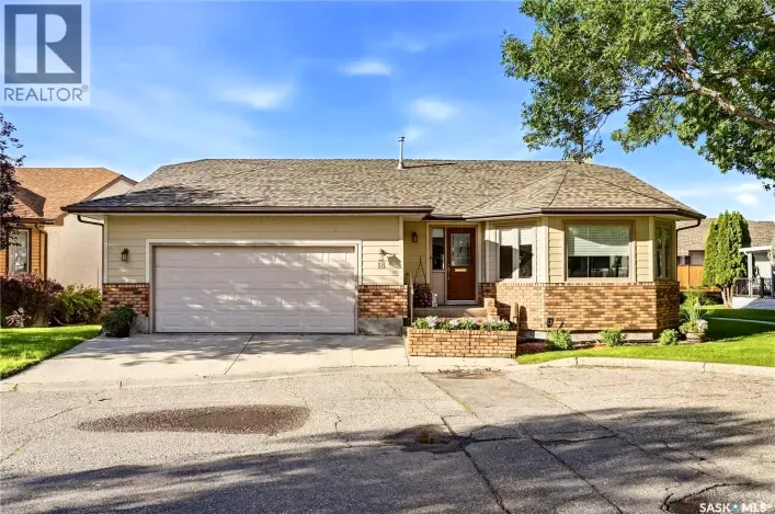 House for sale: 18 Greencrest BAY, Regina