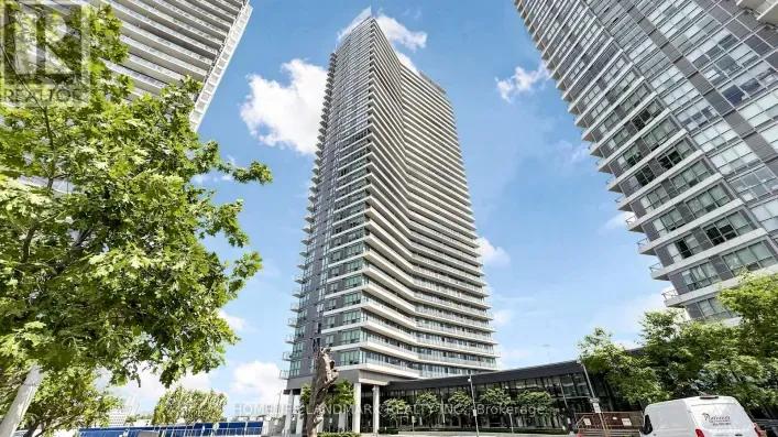Apartment for rent: SPH09 - 117 MCMAHON DRIVE, Toronto