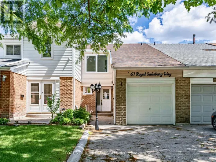 Row / Townhouse for sale: 61 ROYAL SALISBURY WAY, Brampton