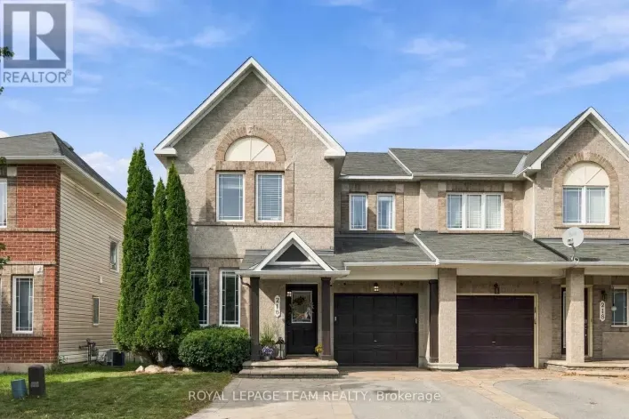 Row / Townhouse for sale: 216 SORENTO STREET, Ottawa