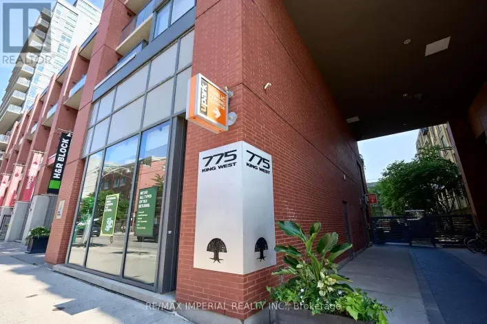 Apartment for sale: 901 - 775 KING STREET W, Toronto