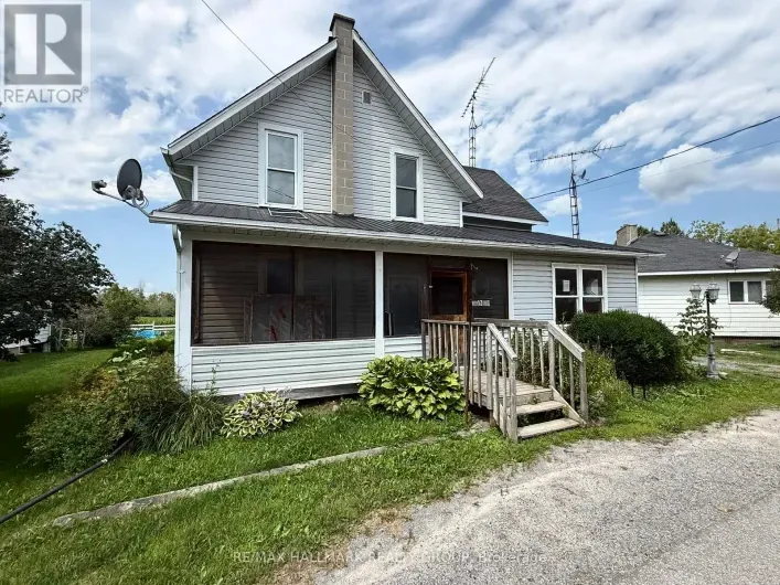 House for sale: 12 CIRCLE DRIVE S, Rideau Lakes