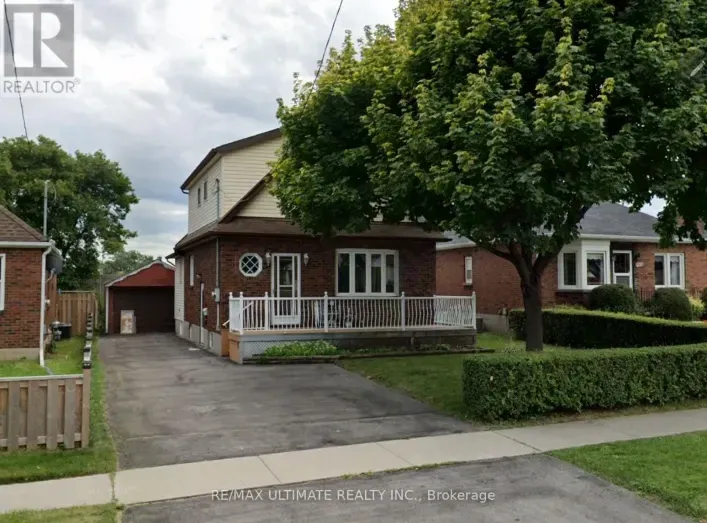 House for rent: BASEMENT - 251 COLLEGE AVENUE, Oshawa