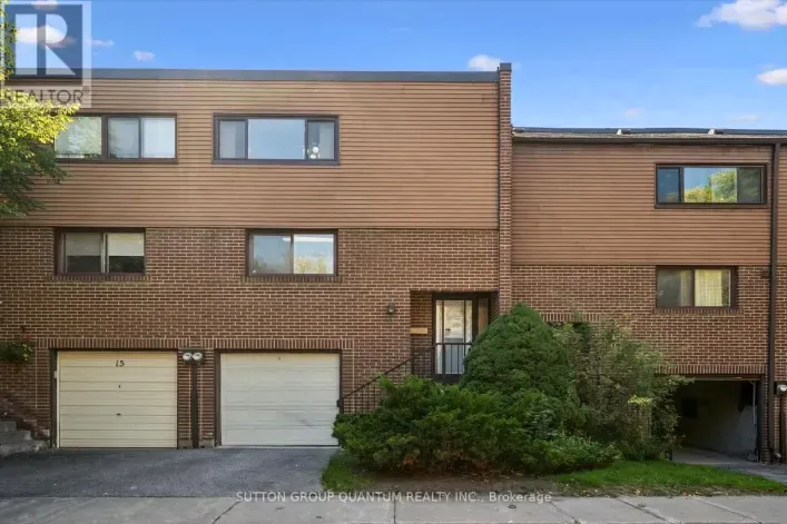 Row / Townhouse for sale: 32 - 13 BURNT MEADOWAY, Toronto