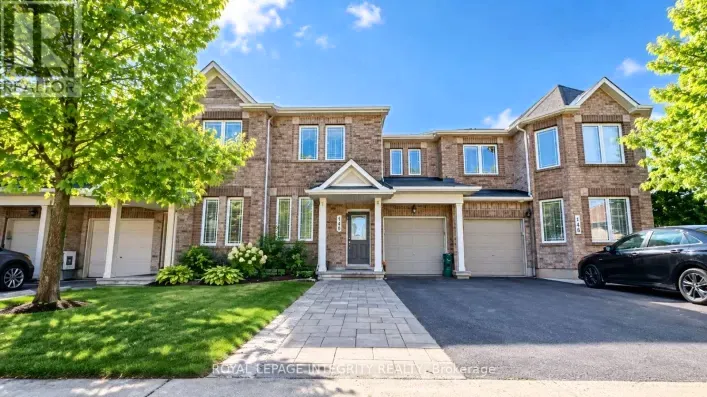 Row / Townhouse for rent: 148 GROVEMONT DRIVE, Ottawa