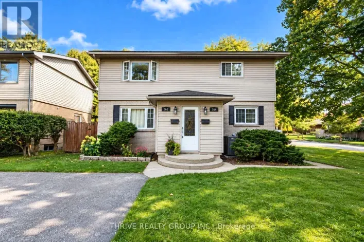 House for rent: UPPER - 562 KNIGHTS HILL ROAD, London South