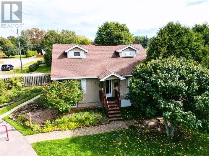 House for sale: 816 Danforth Avenue, Sudbury