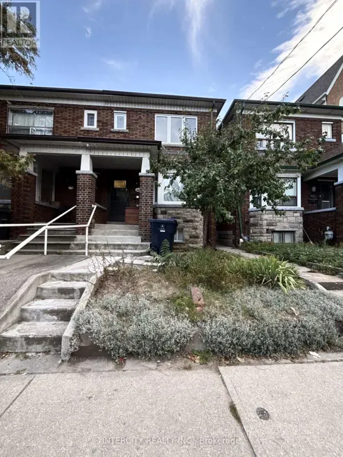 House for rent: BASEMENT - 380 CLINTON STREET, Toronto